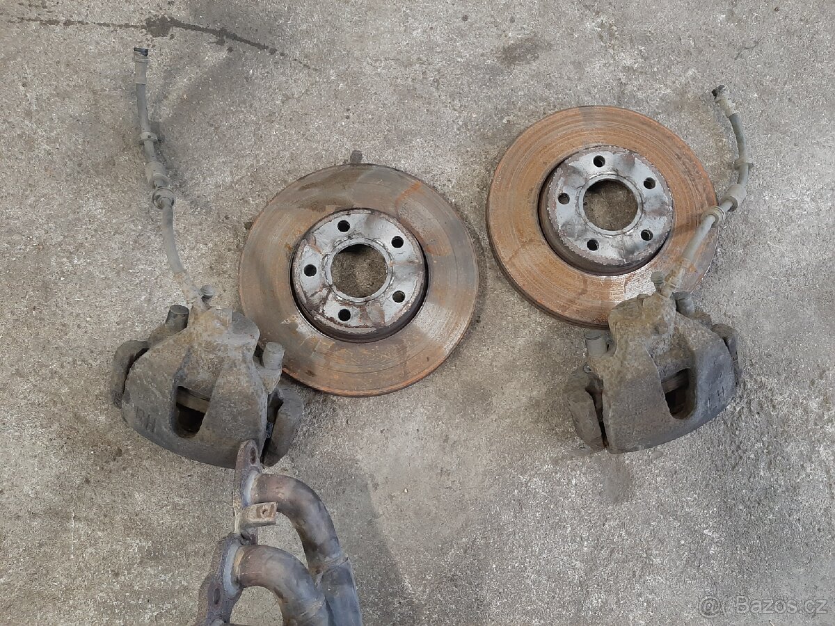 Ford focus 2005-2007 předek - 6