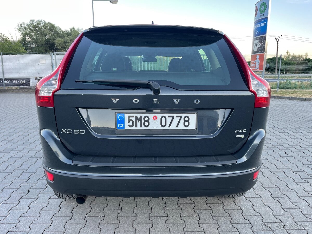 Volvo XC60 2.4 D 129 kW - 6