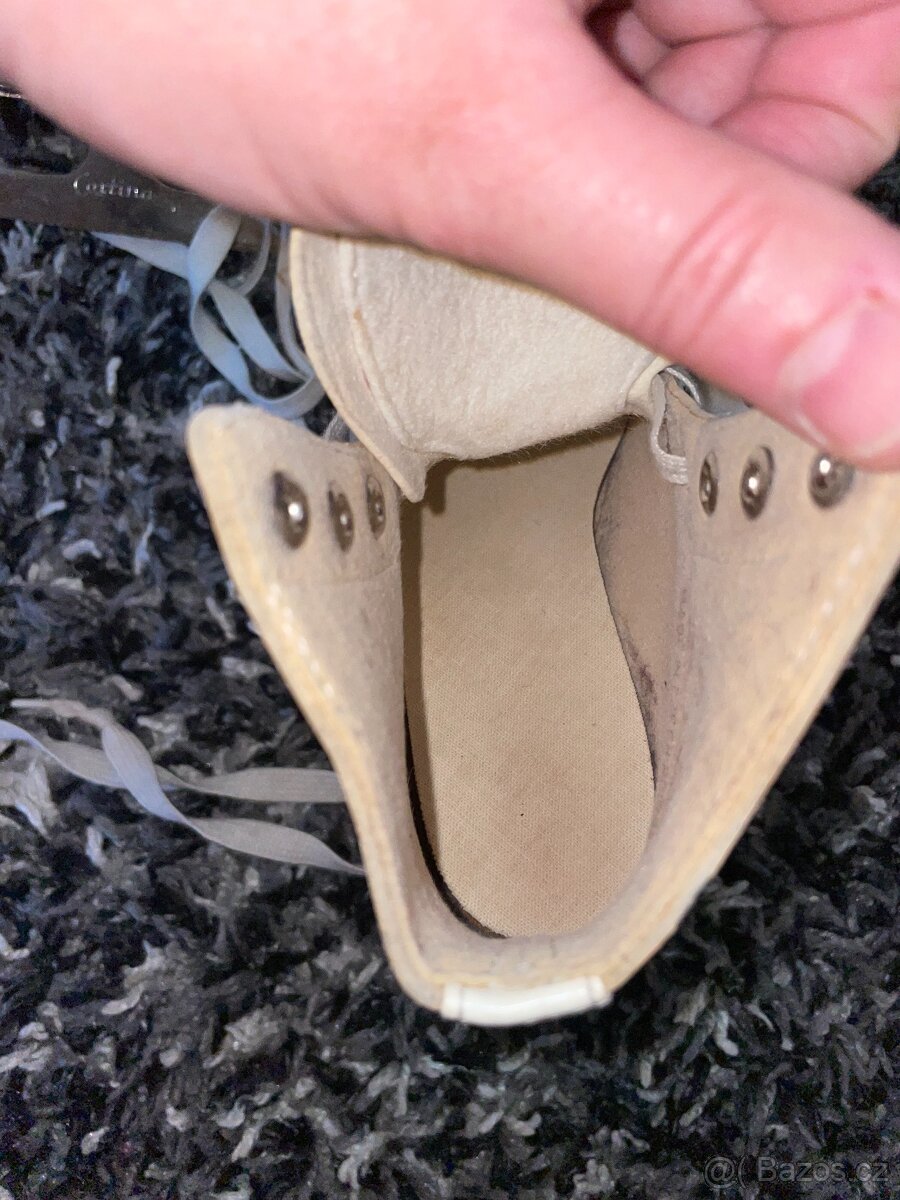 Brusle na led Botas Piruet vel. 200 mm - 6