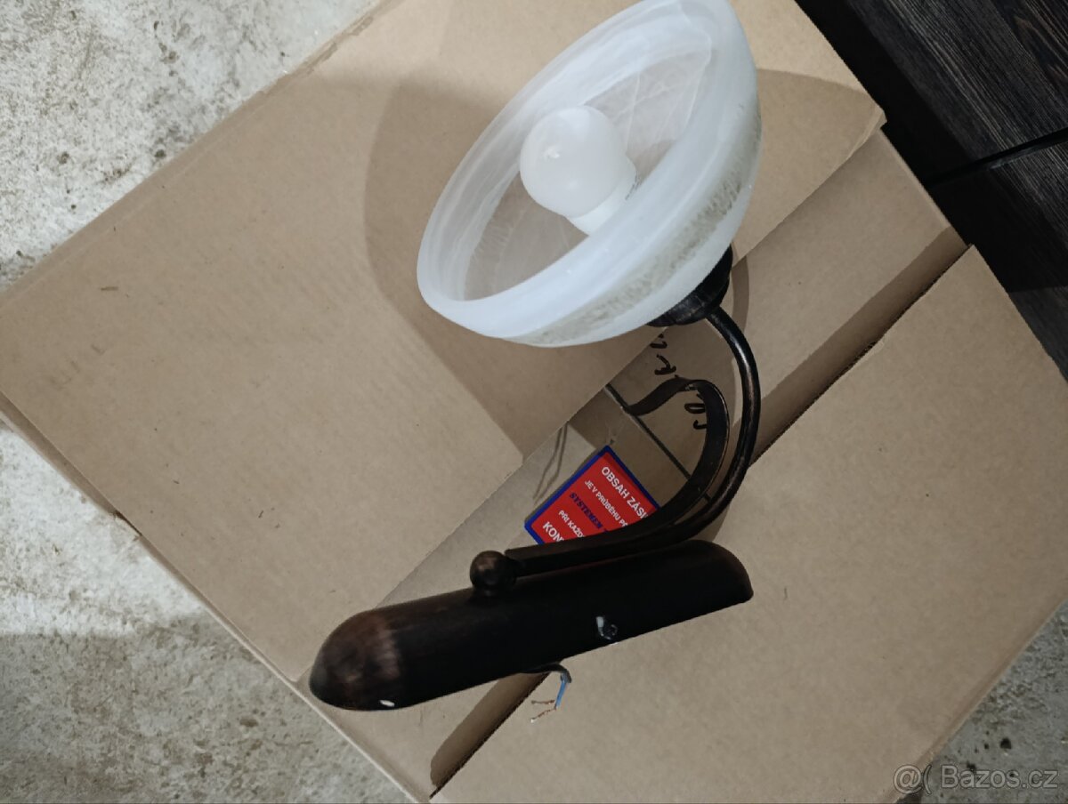 Prodám lustr a světlo - 6