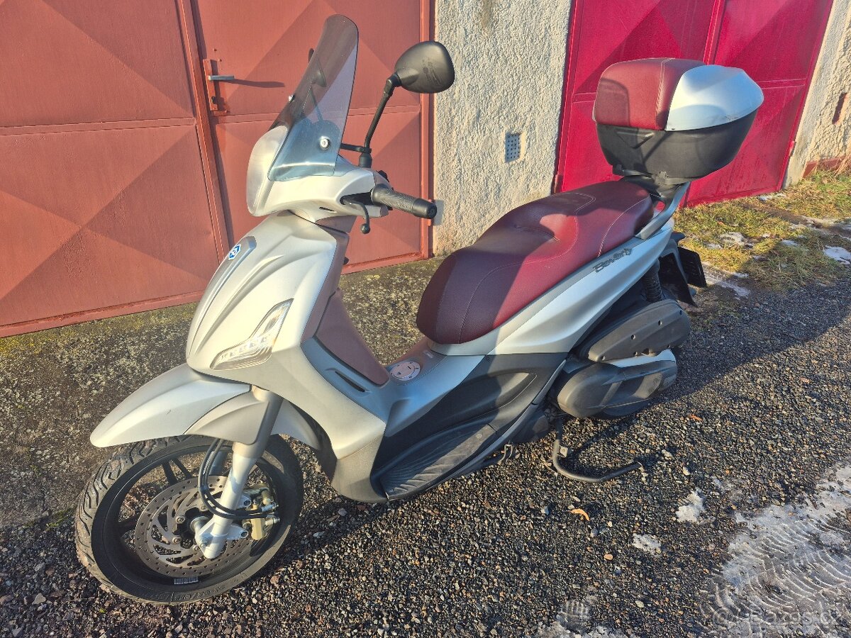 Piaggio Beverly 350, 24kw - 6