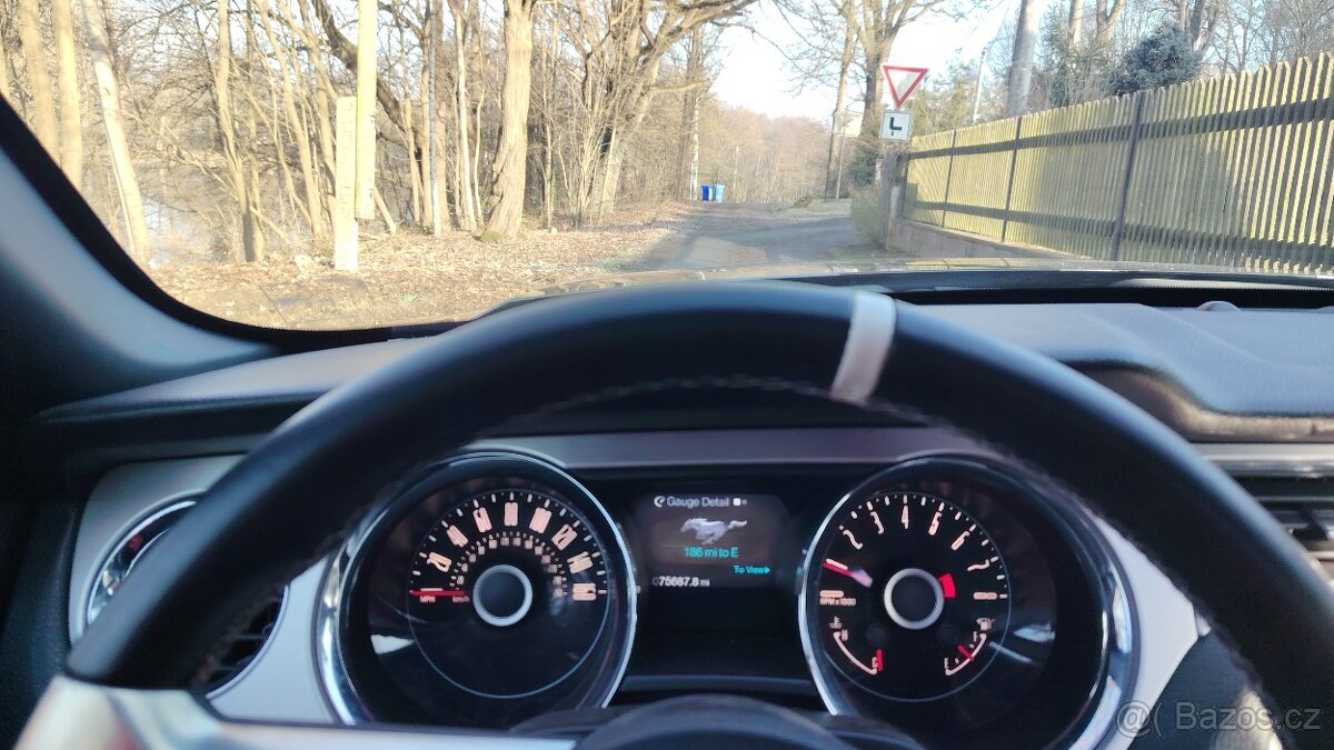 Ford mustang 3.7 manual - 6