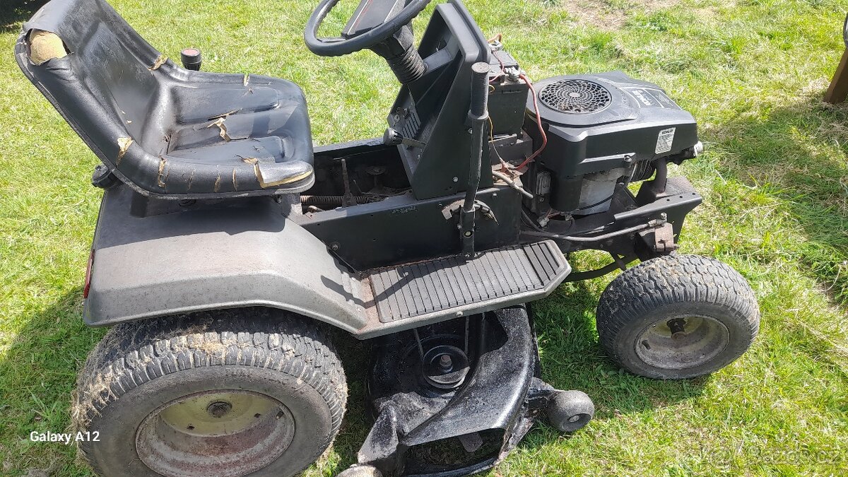 Zahradni traktor - 6