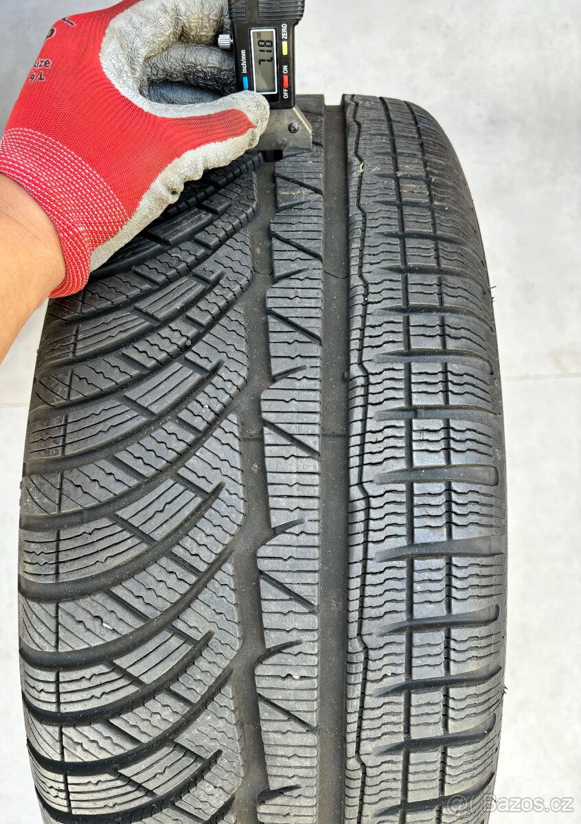 Zimní sada Mercedes R18 z Mercedes Cls w257 245/45 - 6