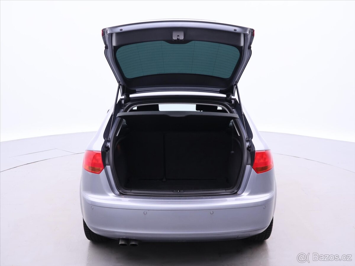 Audi A3 2,0 TDI 103kW DSG Attraction (2007) - 6