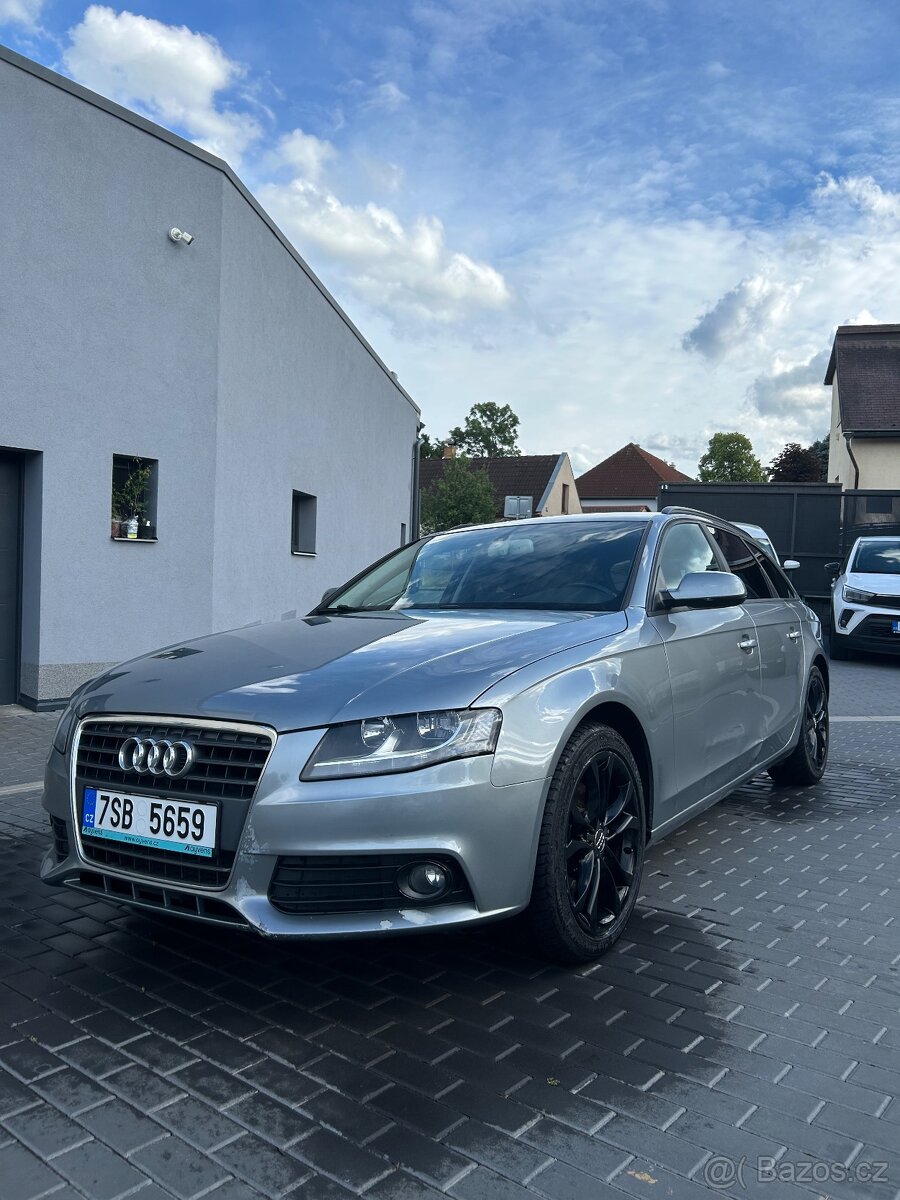 Audi A4 Avant 2.0TDI - 6