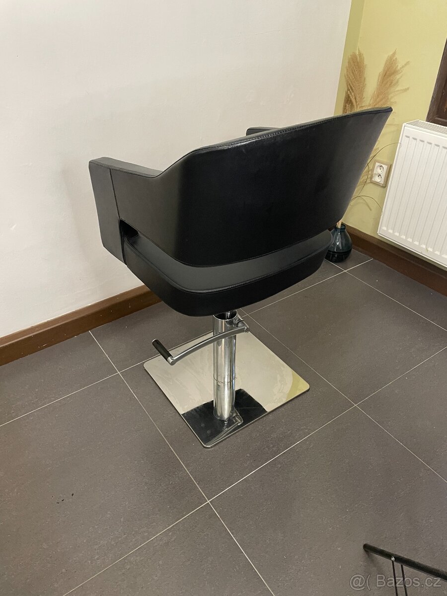 Hydraulická kadeřnická křesla - 6
