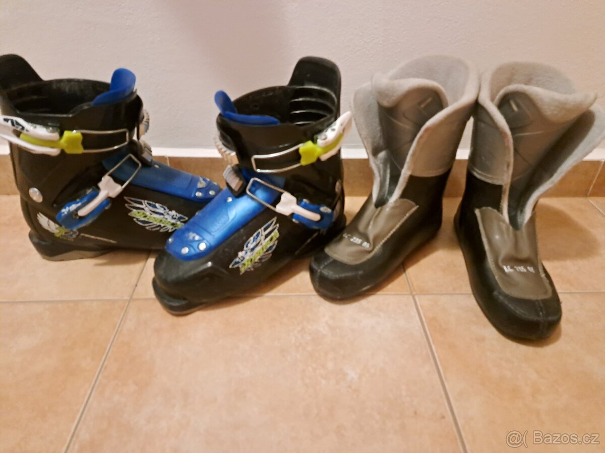 Dětské lyžařské boty, lyžáky, přezkáče vel. 22,5 - 6