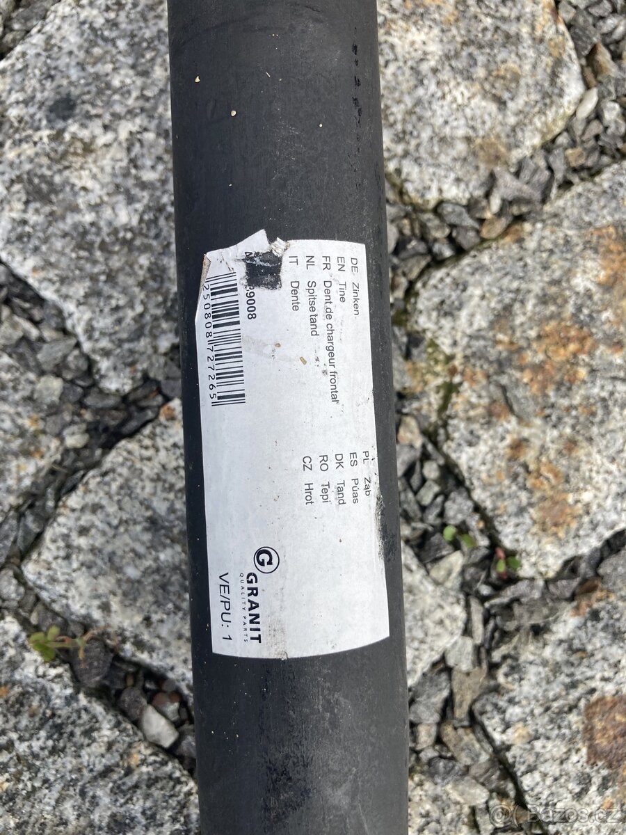 Nosič balíků na manipulátor/vidle na balíky/sklopné hroty - 6