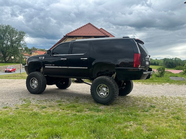 Cadillac Escalade ESV podvozek FTS i na splátky každému - 6