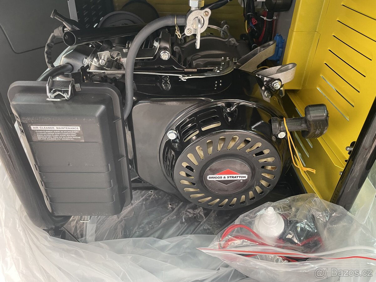 Nová benzínová elektrocentrála 230/400V 3,9/7,3kW - 6