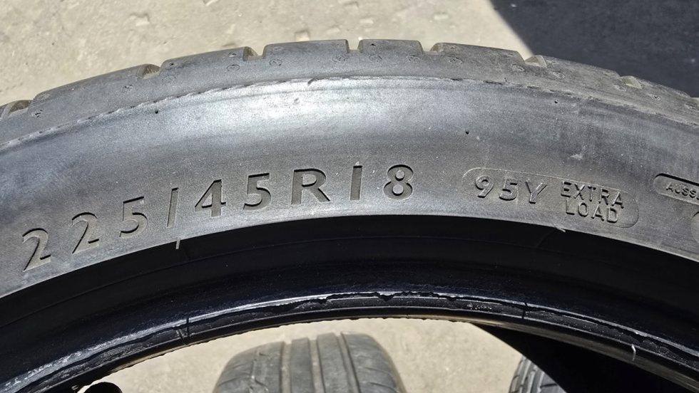 Letní pneu 225/45/18 Dunlop - 6