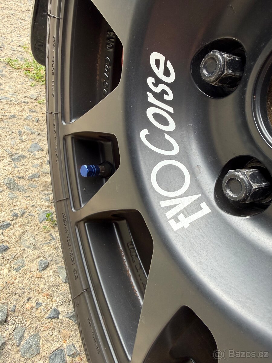 Mitsubishi lancer evo - 6
