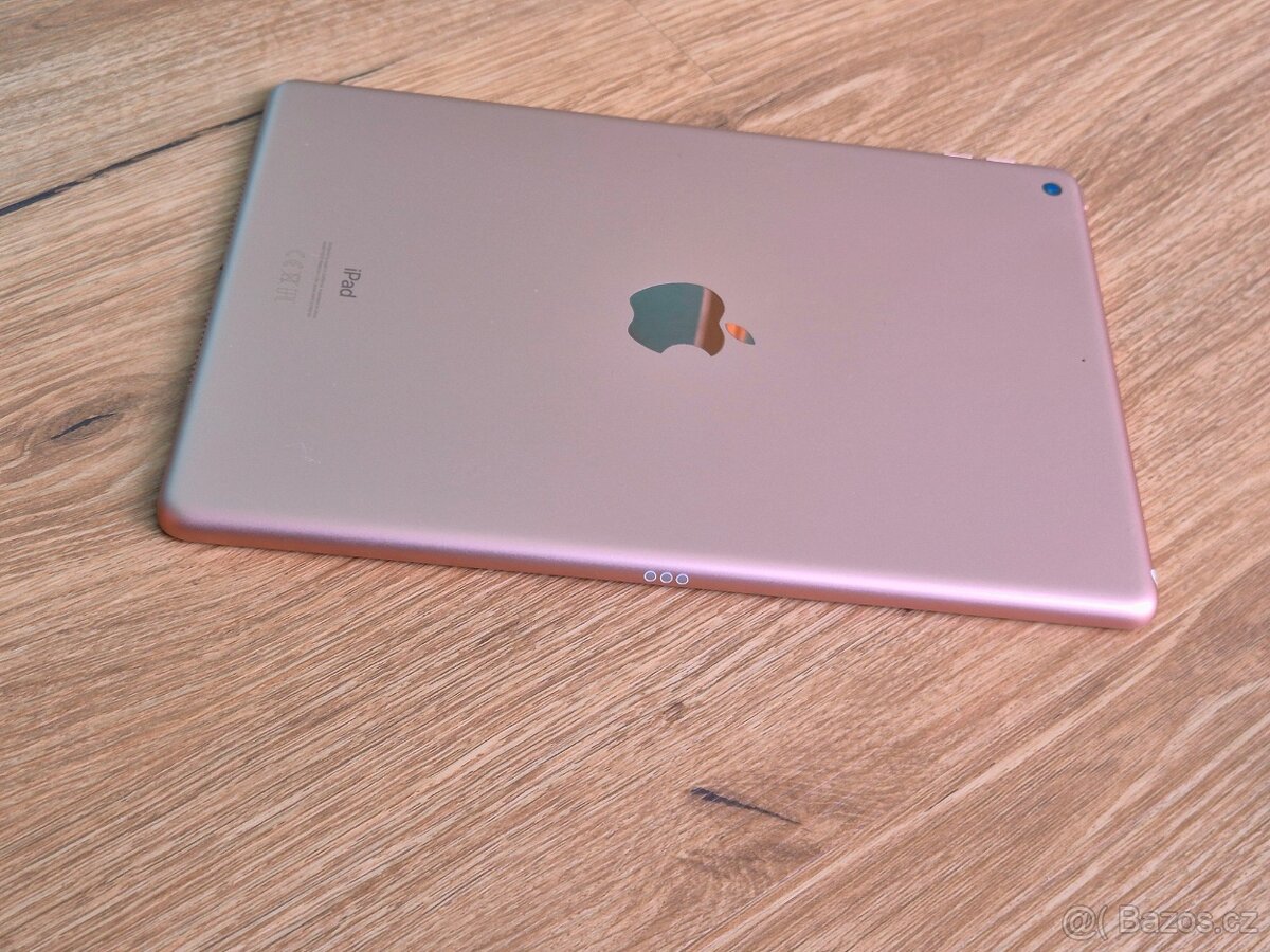 Apple iPad 8. generace 32gb TOP stav - 6