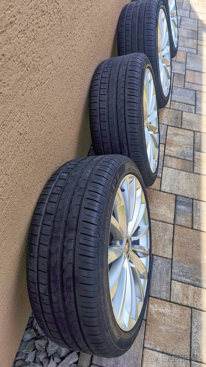 Sada alu kolaTrinity na Škoda Superb 3 letní pneu 235/40 R19 - 6