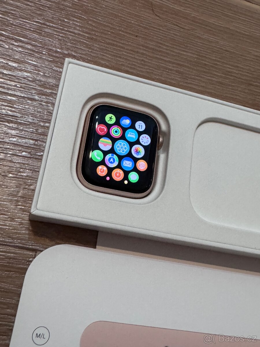 Apple Watch SE - 6