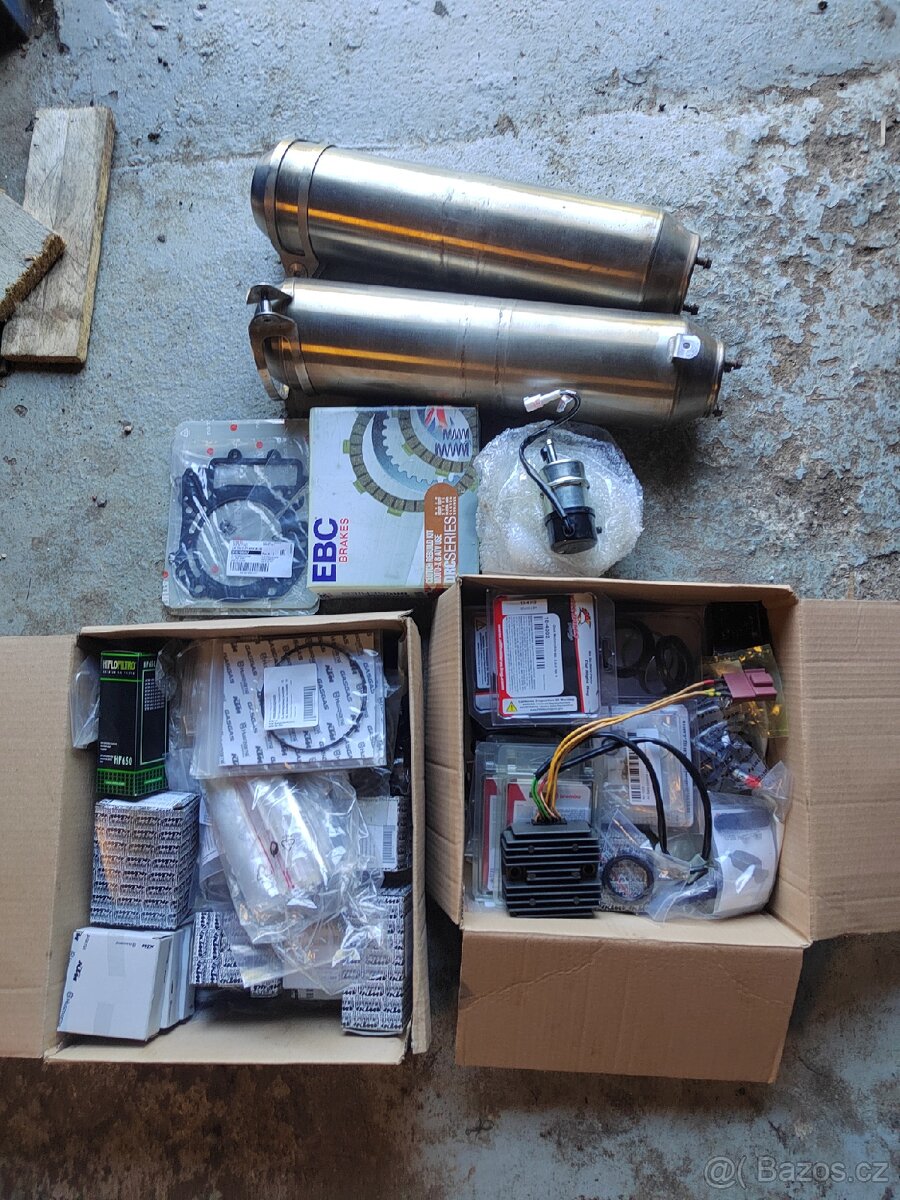 Ktm adventure 950 - 6