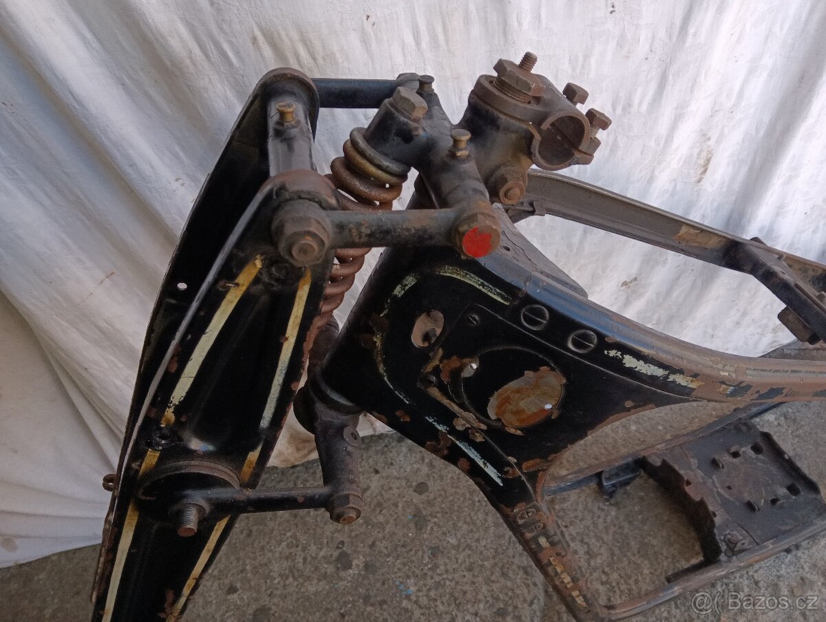 Rám ČZ 175 předválečná - 6