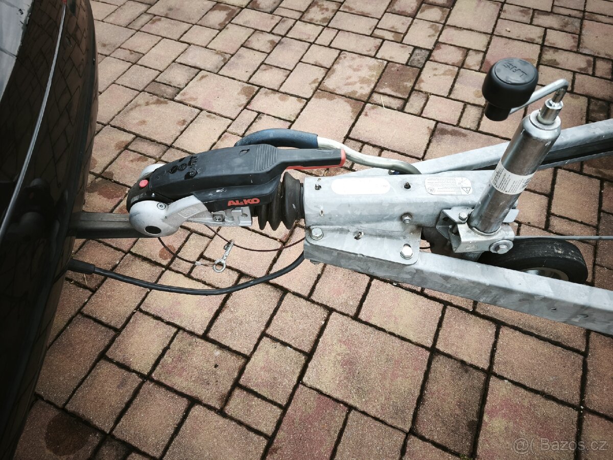 Karavan Knaus - Wilk S4 - 6