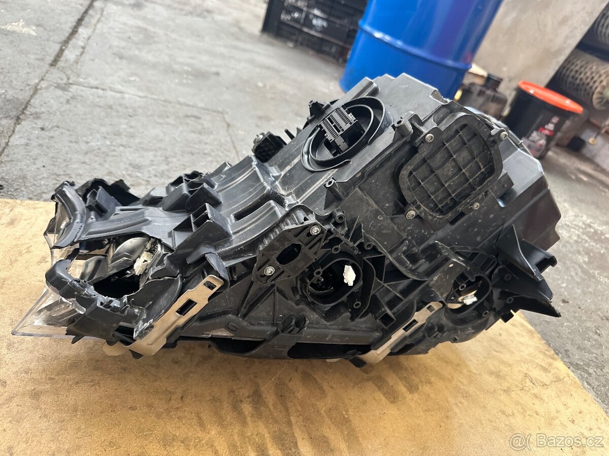 Laser světlomet BMW 7 série G11/G12 - 6