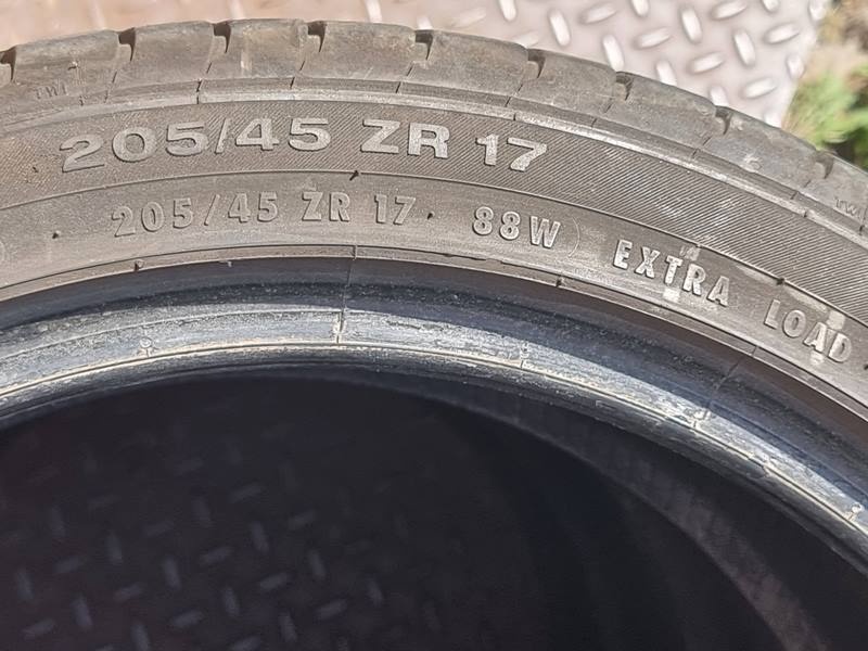 Letní Continental 205/45/17 XL - 6