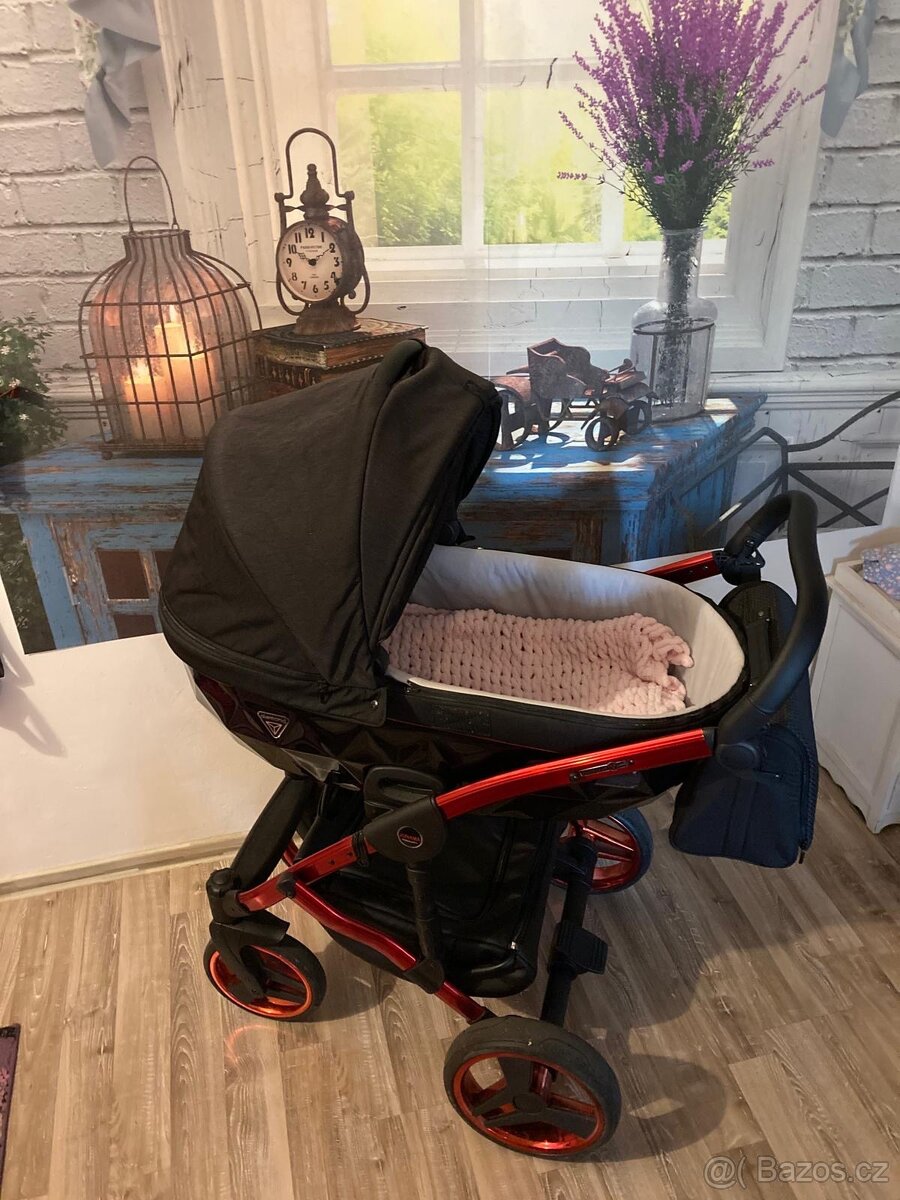 Pěkný kočárek - 6