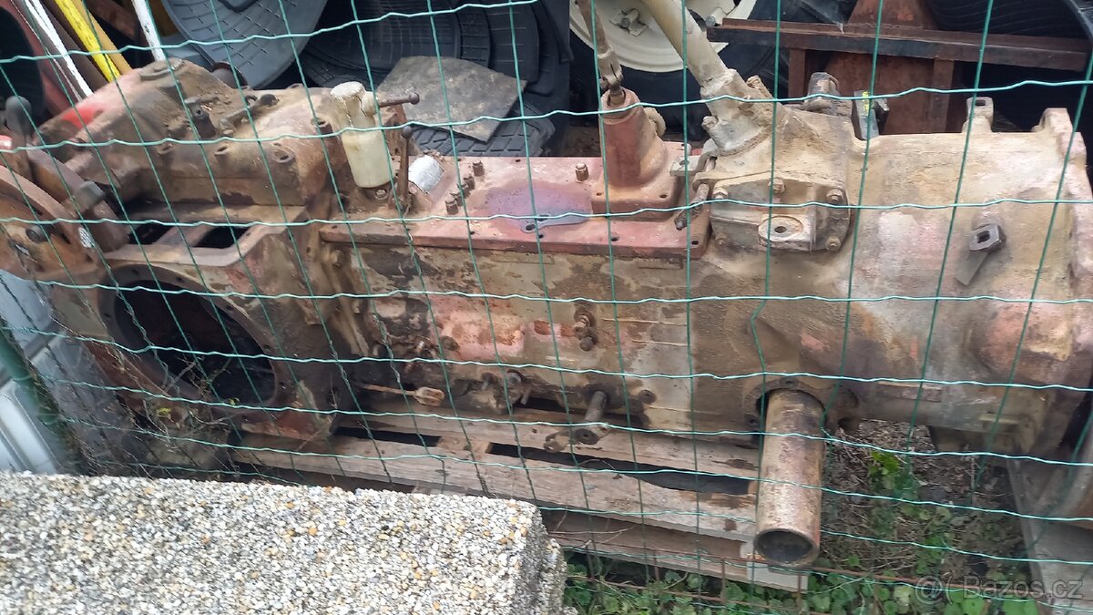 Zetor6718/převodovka (zadek) - 6