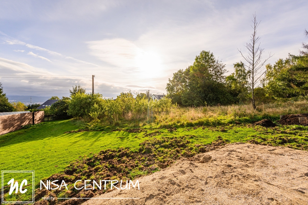 Prodej stavebního pozemku 1533 m² - 6