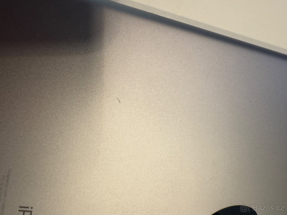 iPad 6. generace (2018) 128GB - 6