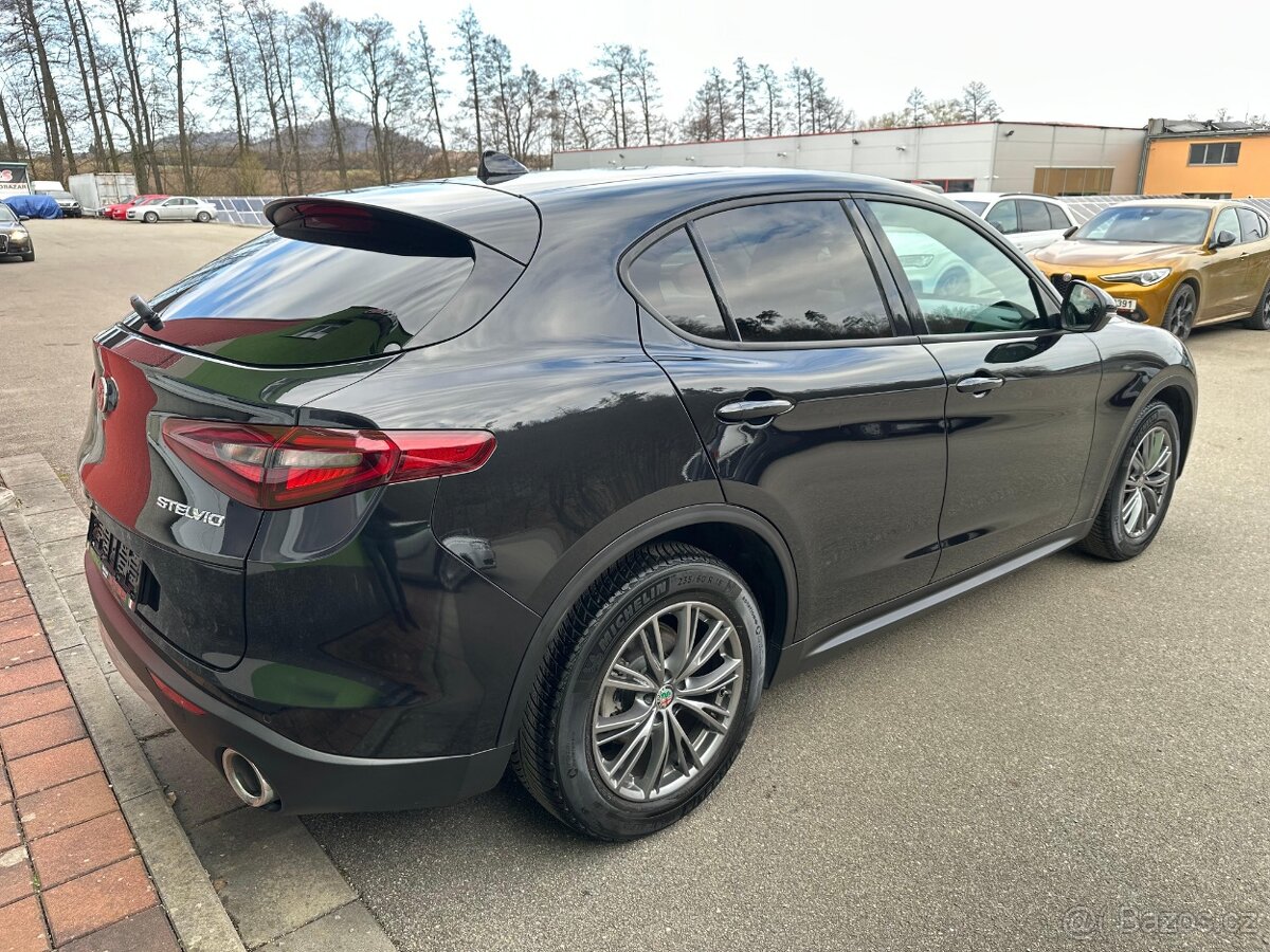 Alfa Romeo STELVIO 2.2JTDM - 6