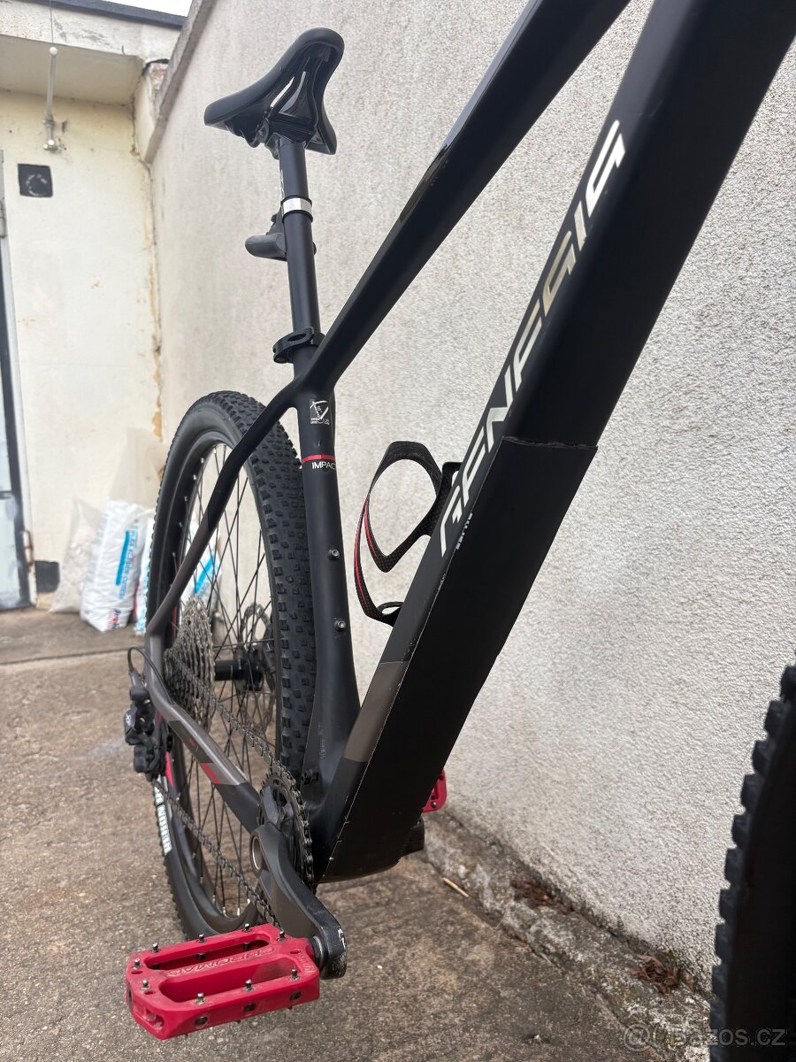 Genesis Impact Carbon 8.2 - veľ. M - 6