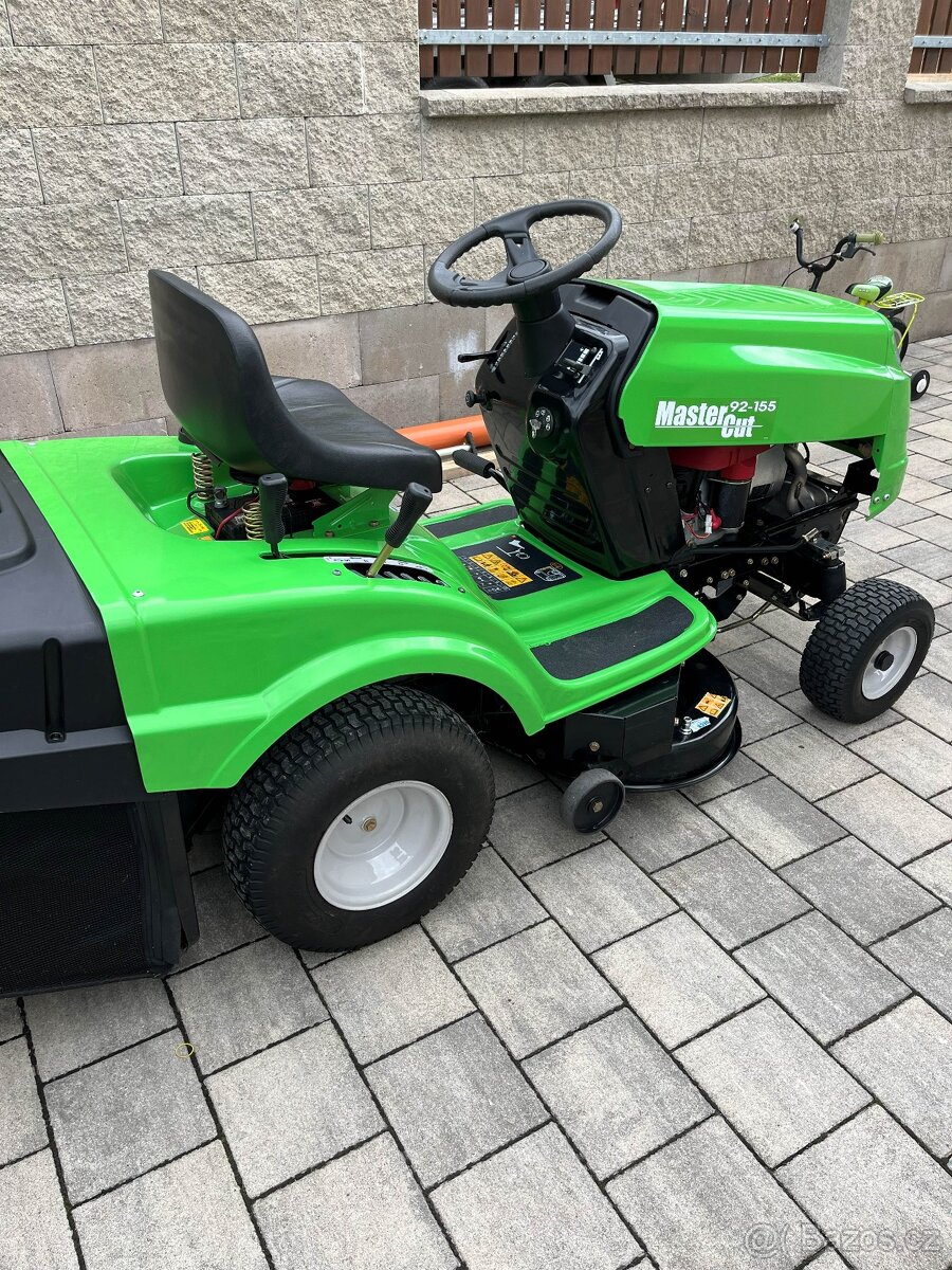 Zahradní sekací traktor MTD MasterCut 92/155 - 6