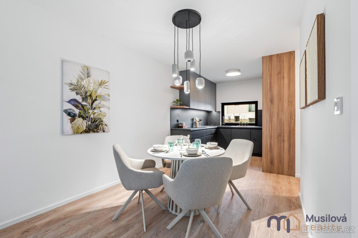 Prodej rodinného domu 91 m2, pozemek 350 m2 - 6