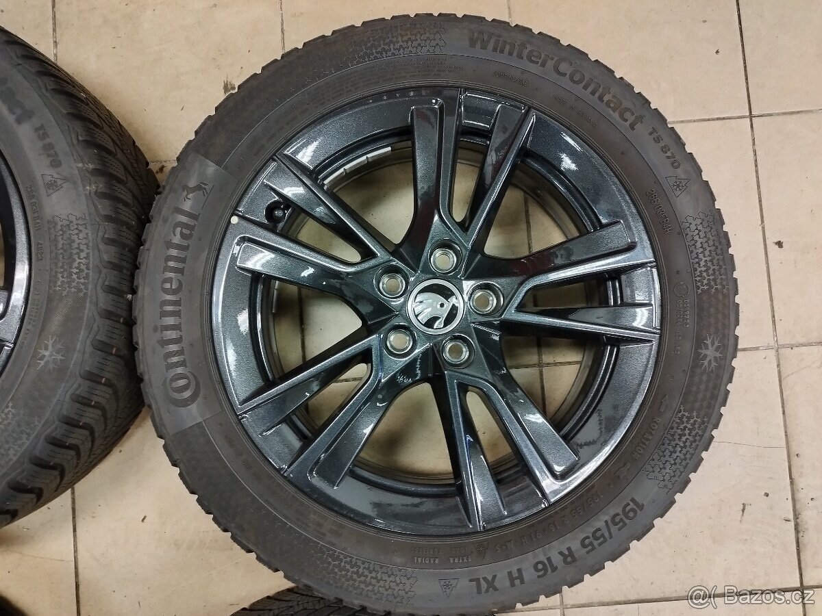 SADA ZIM. KOMPLETŮ AL. 6 J x 16 ET 45 - 5 x 100 na Š. FABIA - 6