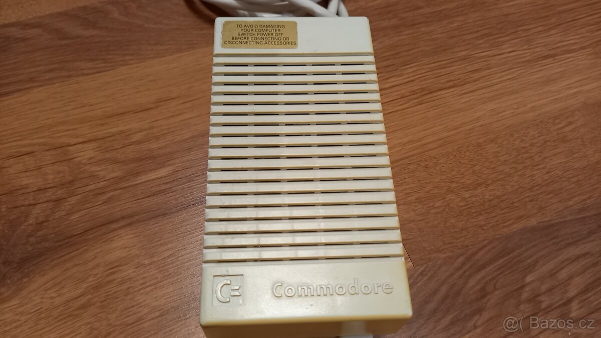 Napájecí zdroj (Amiga 500, 600, 1200). - 6