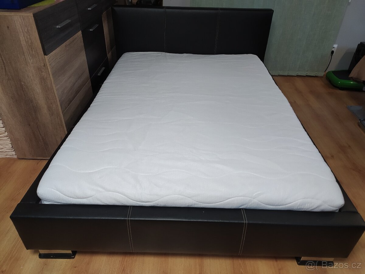 POSTEL S ROŠTEM A MOLITANOVOU MATRACÍ 140x200cm - 6