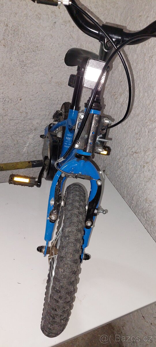 Dětské kolo 14" + tažná tyč Trail Gator - 6