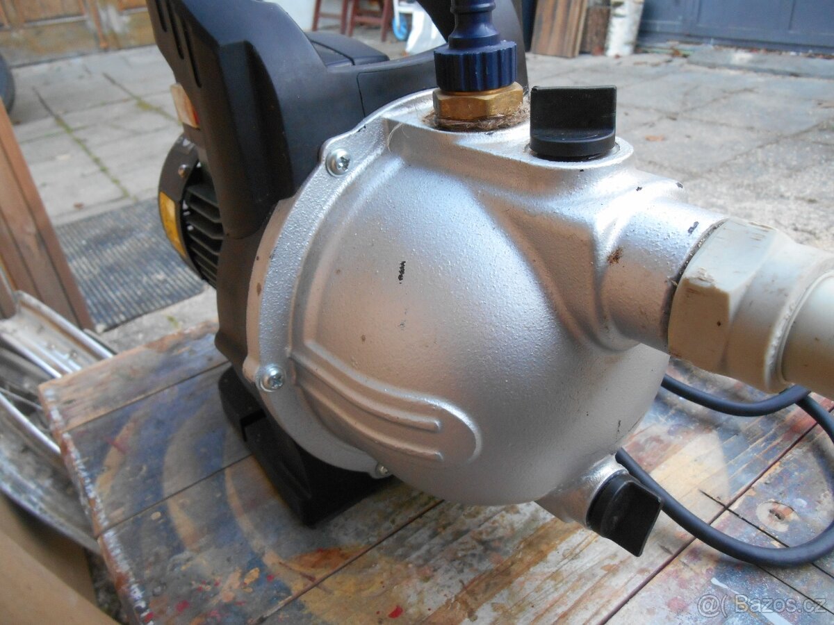 Zahradní čerpadlo Metabo P 3300 G - 6