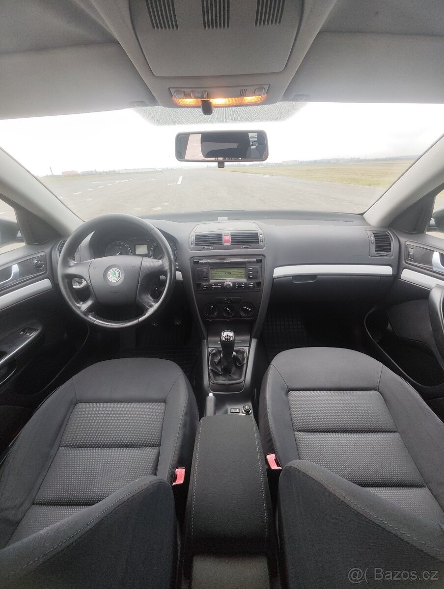 Škoda Octavia 2. 276t km - 6