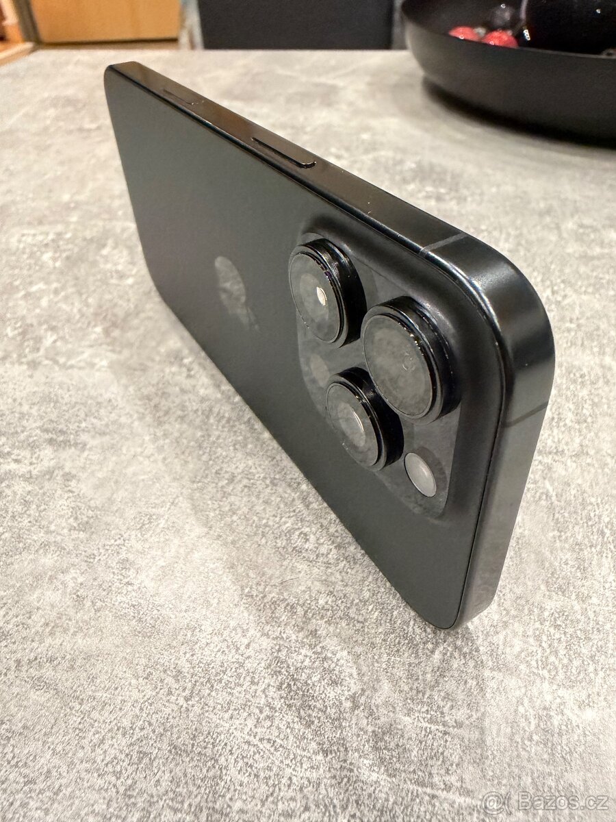 Apple IPhone 16 Pro - 6