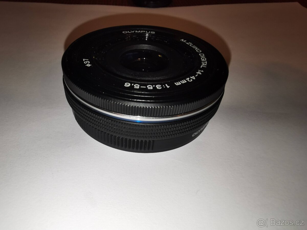 Olympus M.ZUIKO 14-42 Pancake - 6