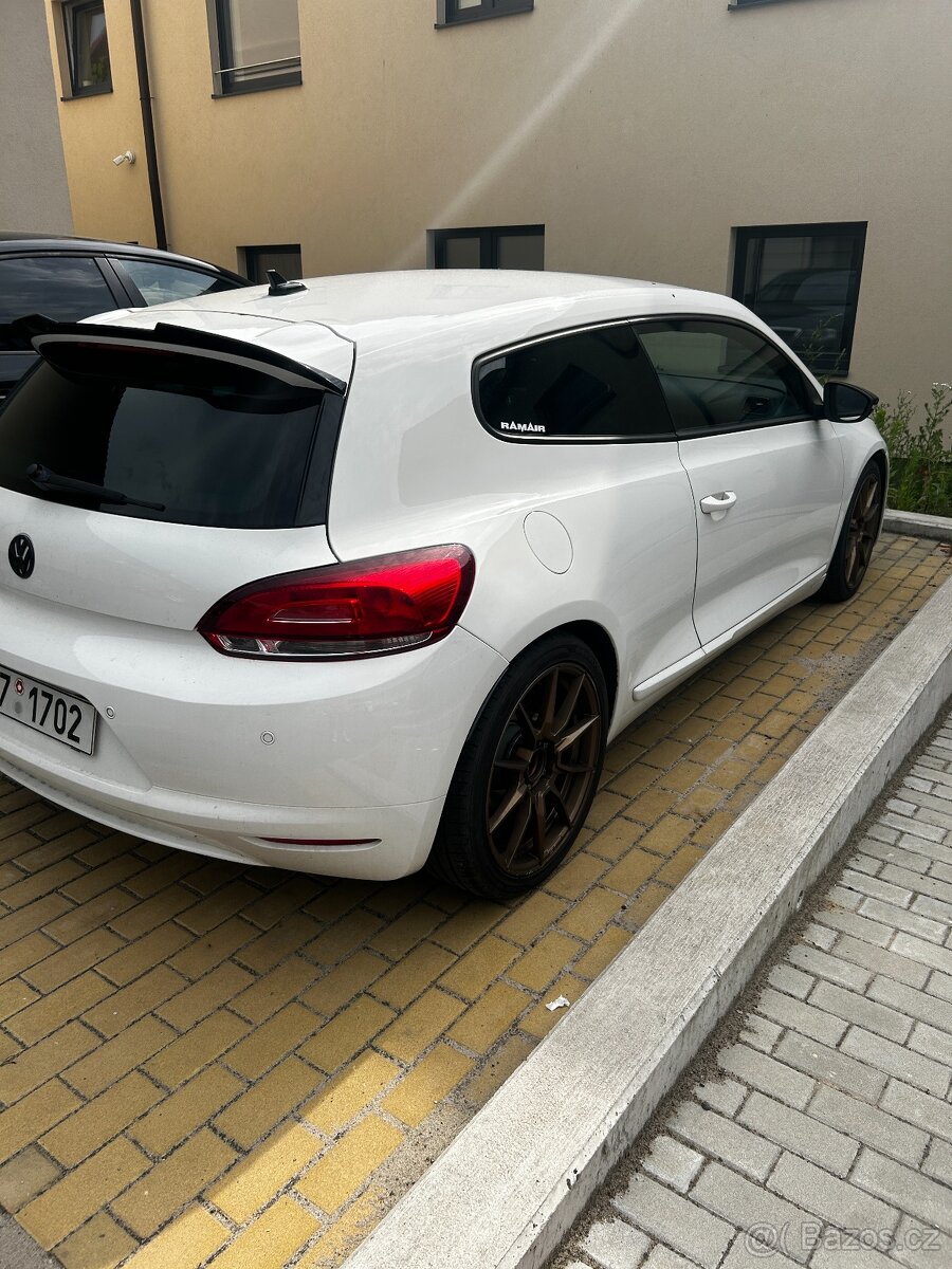 Volkswagen Scirocco 2.0TSI - 6