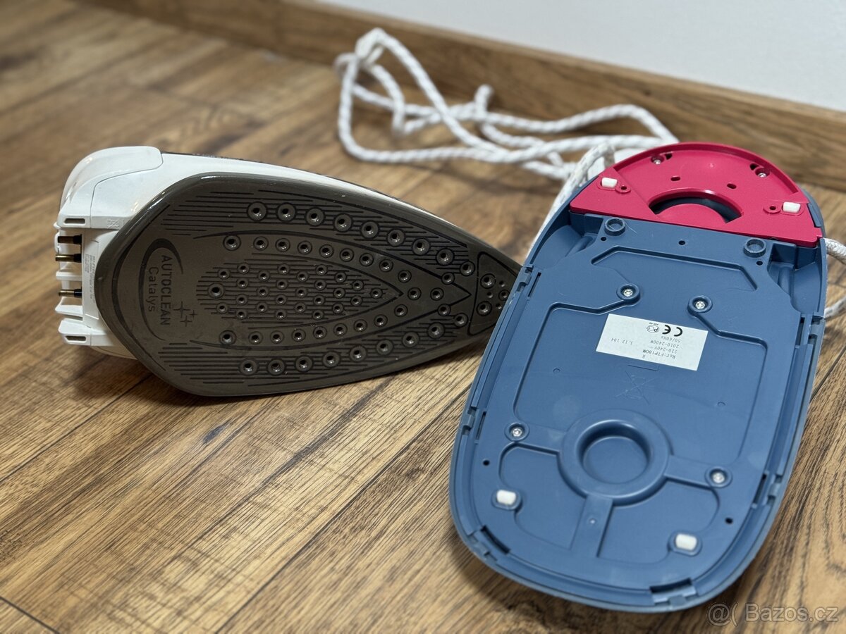 Tefal FREEMOVE 9920 - bezdrátová žehlička - 6