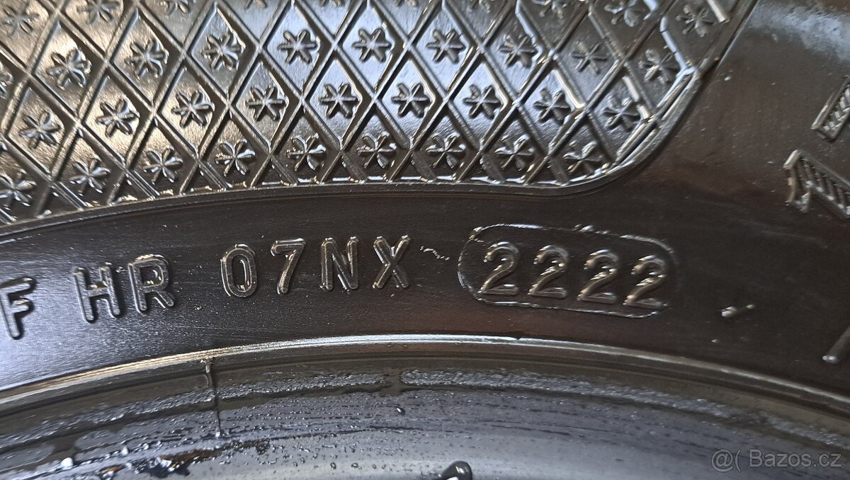 2x zimní pneu Kleber Krisalp HP3, 175/70 r14, vzorek 6,5 mm - 6