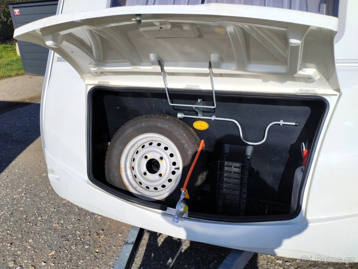 TRIGANO VDL (STERCKEMAN) | rok.v. 2005 | hmotnost 900 kg - 6