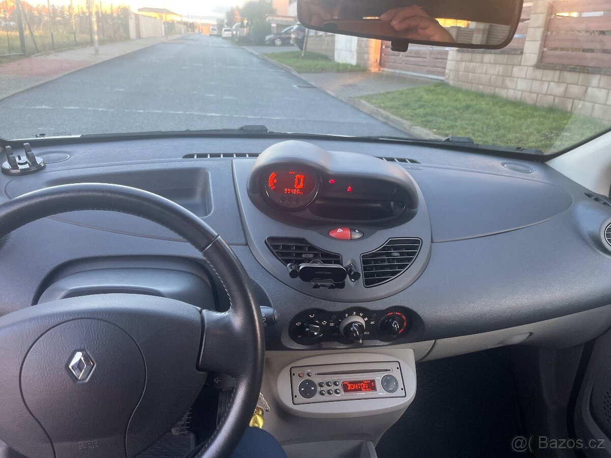 Renault Twingo 1.2, 43kw (59k), rok 2008 - 6