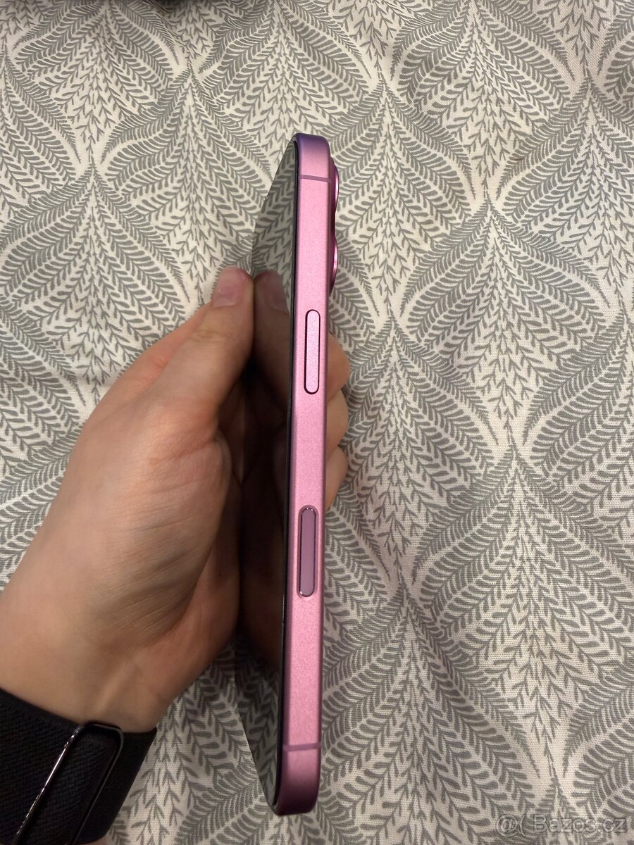 Prodám iPhone 16, růžový 256gb - 6
