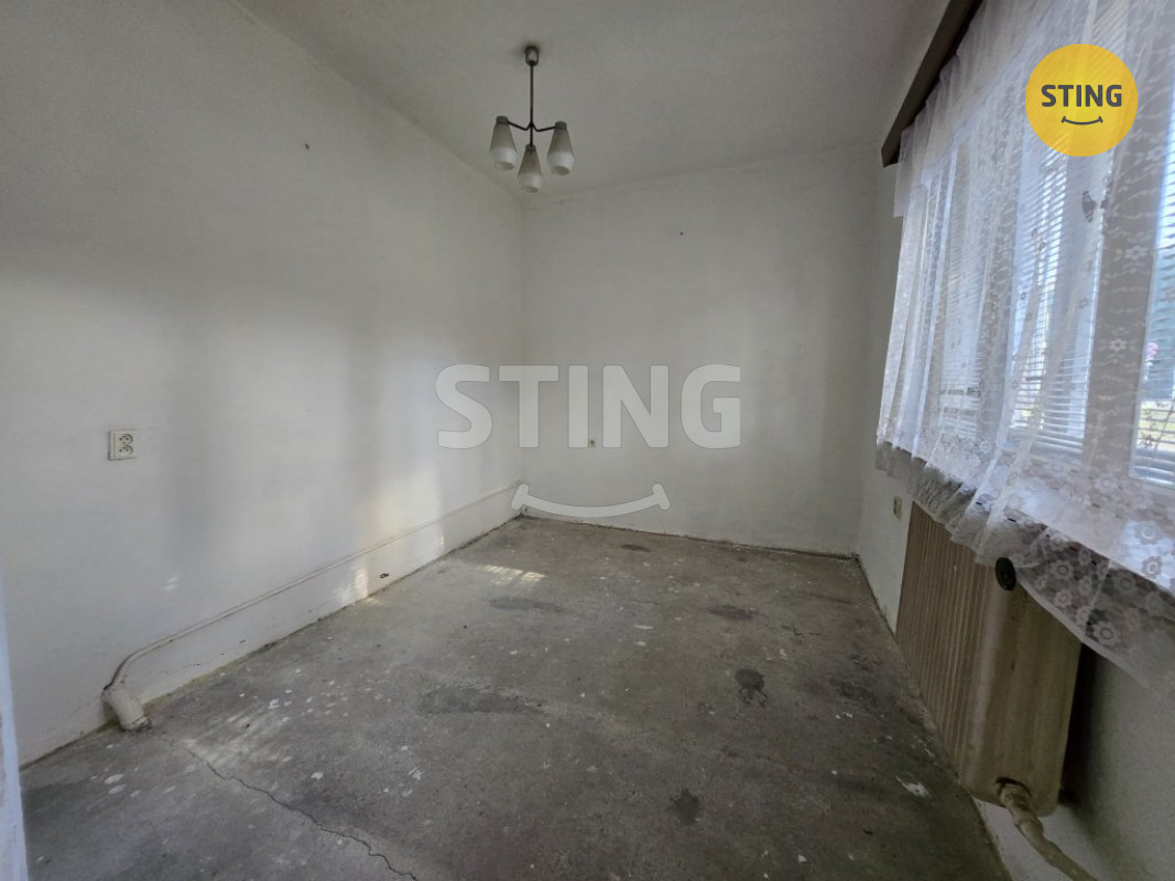 Prodej bytu 2+1 ke kompletní rekonstrukci, 132964 - 6