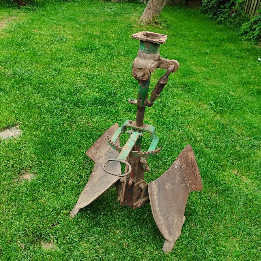 Pluh obracák + nastavovací těleso k PF-62 nebo Holder - 6