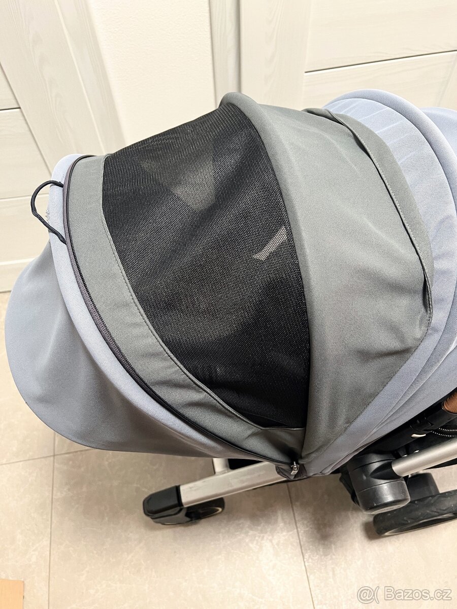 Sportovní kočárek Joolz Hub šedý s nánožníkem - 6